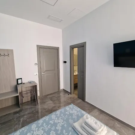 فندق مبيت وإفطار Galleria Umberto I