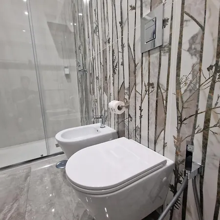 Couette-café Galleria Umberto I Naples