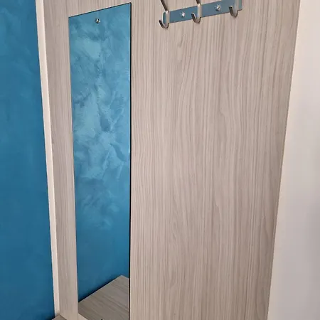 Galleria Umberto I 3*