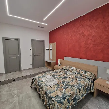 Galleria Umberto I 3*